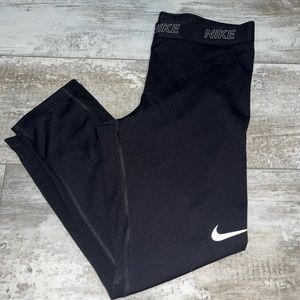 Nike crop leggings